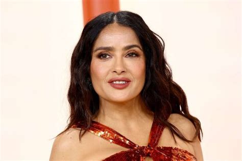 salam hayek naked|Salma Hayek goes completely naked as she poses under tiny。